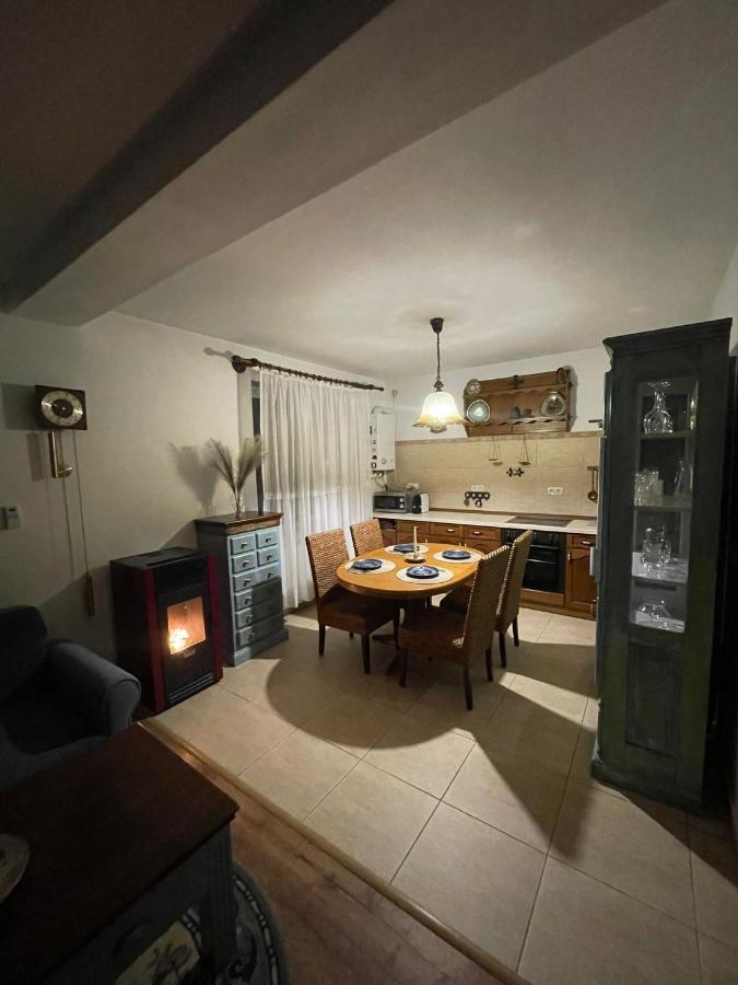 Apartament Yannis Apartment Alba Iulia Ngoại thất bức ảnh